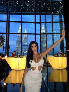 Amanda escort in Dubai