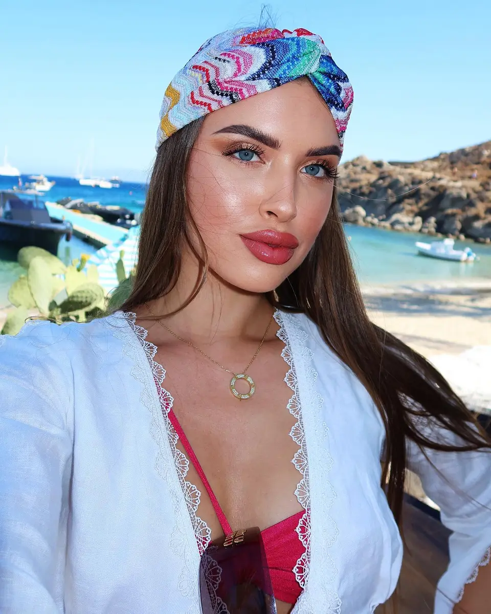 Иника эскорт в городе Дубай