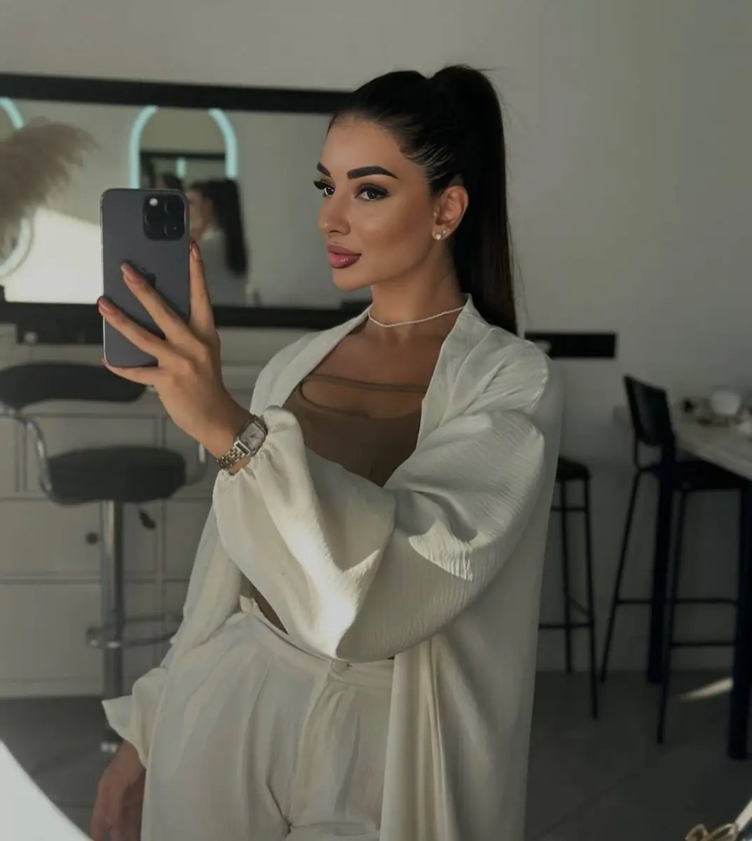 Whitney escort in Dubai